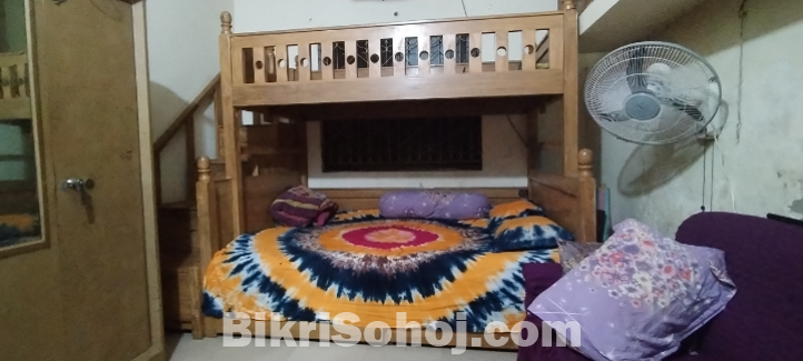 দুইতলা খাট